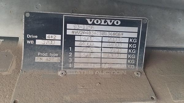 Photo 3 VIN: YV2A4B3A1SB136806 - VOLVO F12 