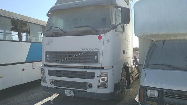 Photo 3 VIN: YV2ASG0AX6B427639 - VOLVO FH12 