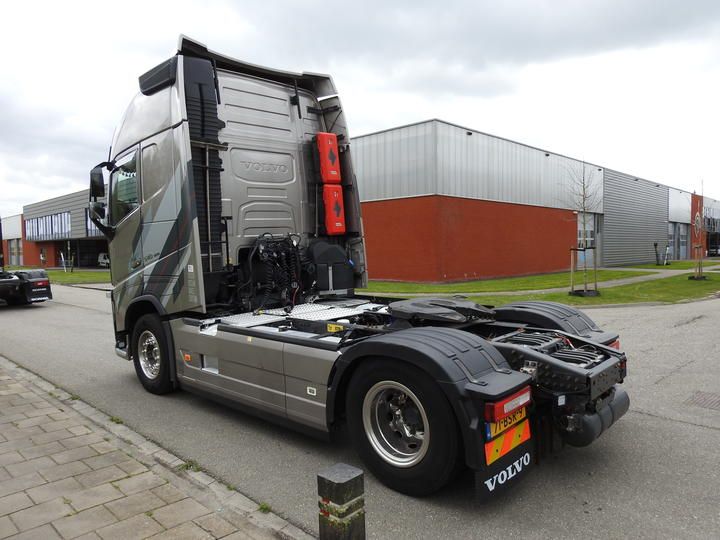 Photo 4 VIN: YV2RT60A8JB856653 - VOLVO FH 540 HEAVY LORRY 