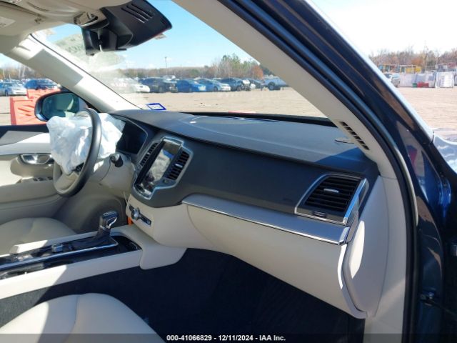 Photo 4 VIN: YV4102CK8N1853905 - VOLVO XC90 