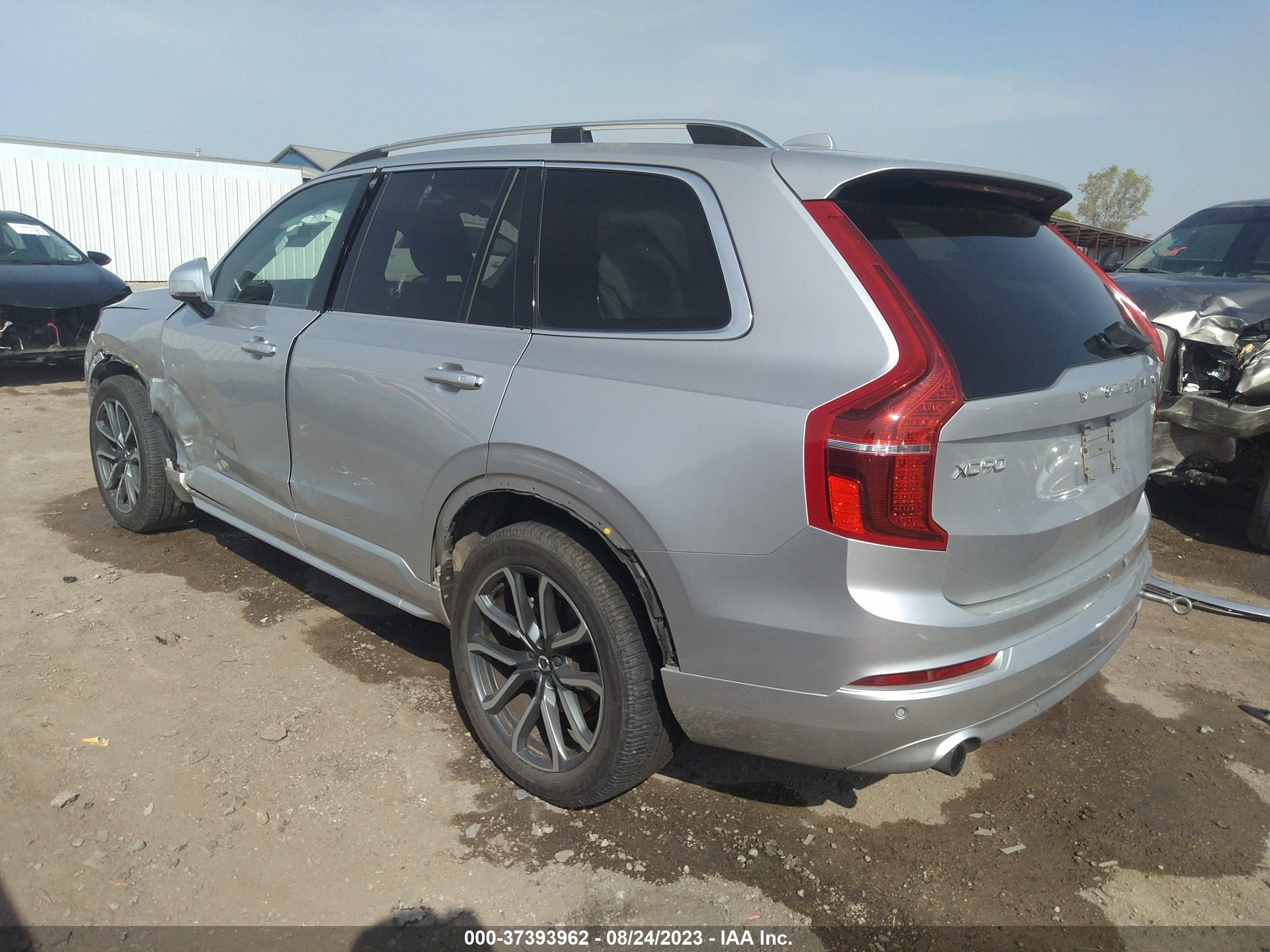 Photo 2 VIN: YV4102CKXJ1342707 - VOLVO XC90 