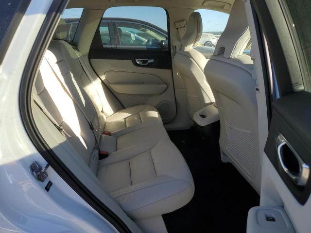 Photo 10 VIN: YV4102DK4M1874795 - VOLVO XC60 T5 MO 