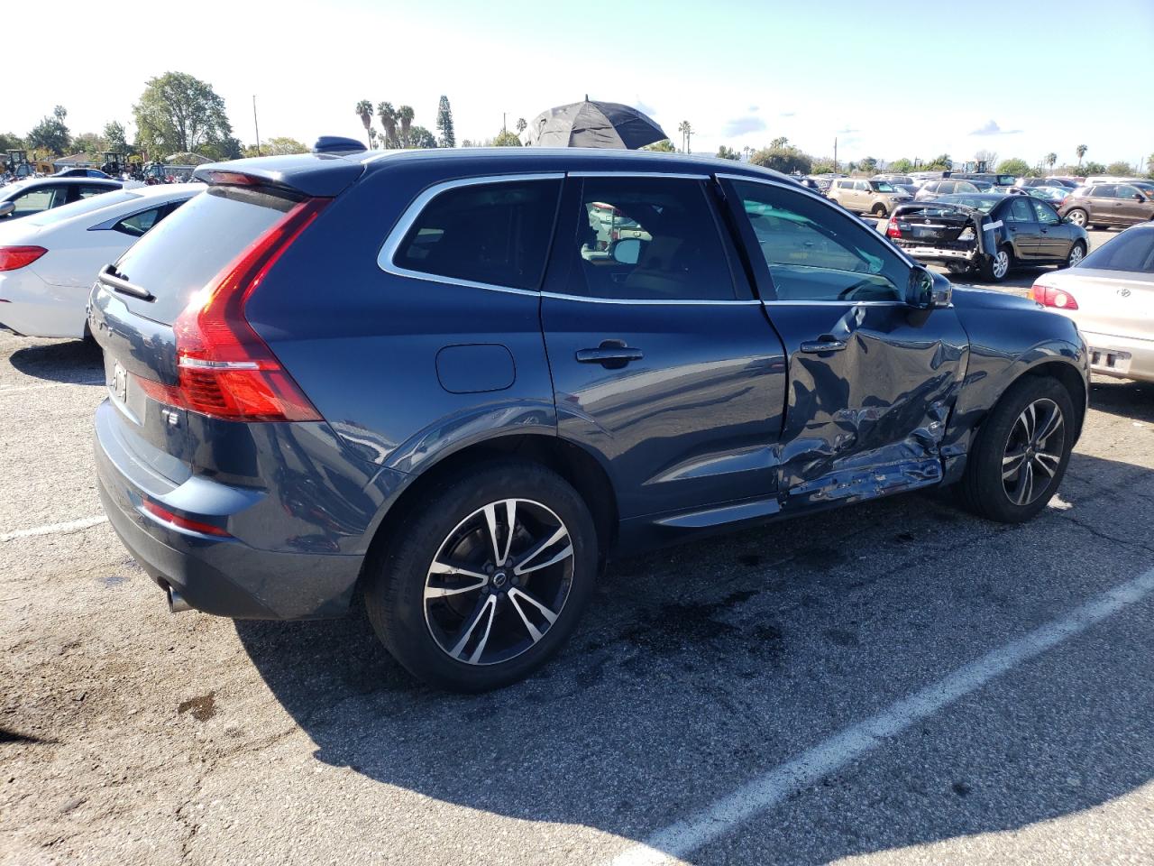 Photo 2 VIN: YV4102DK9M1742339 - VOLVO XC60 