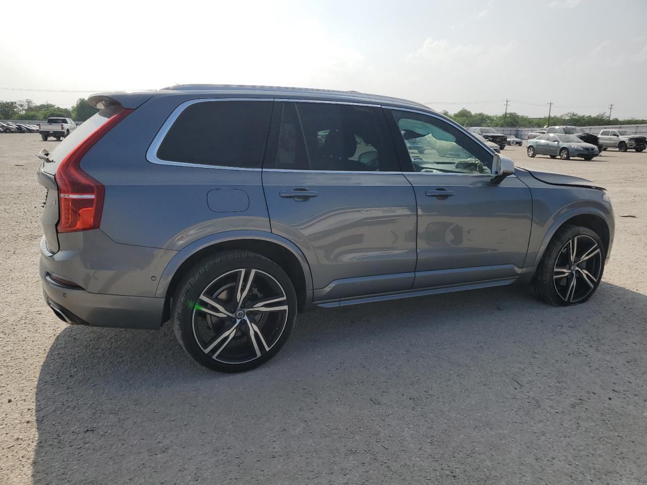 Photo 2 VIN: YV4102KM8H1140820 - VOLVO XC90 