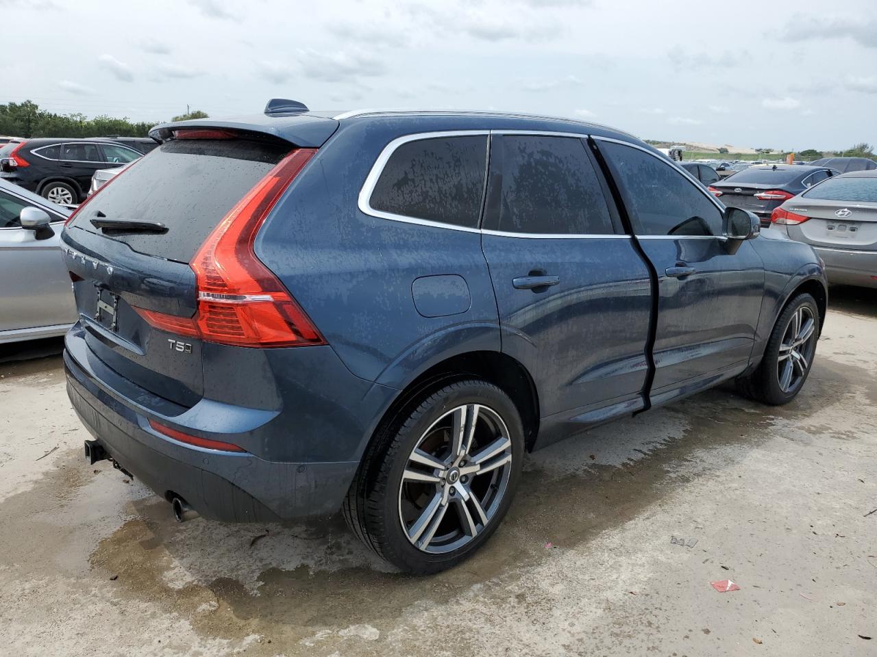 Photo 2 VIN: YV4102RK1J1003521 - VOLVO XC60 