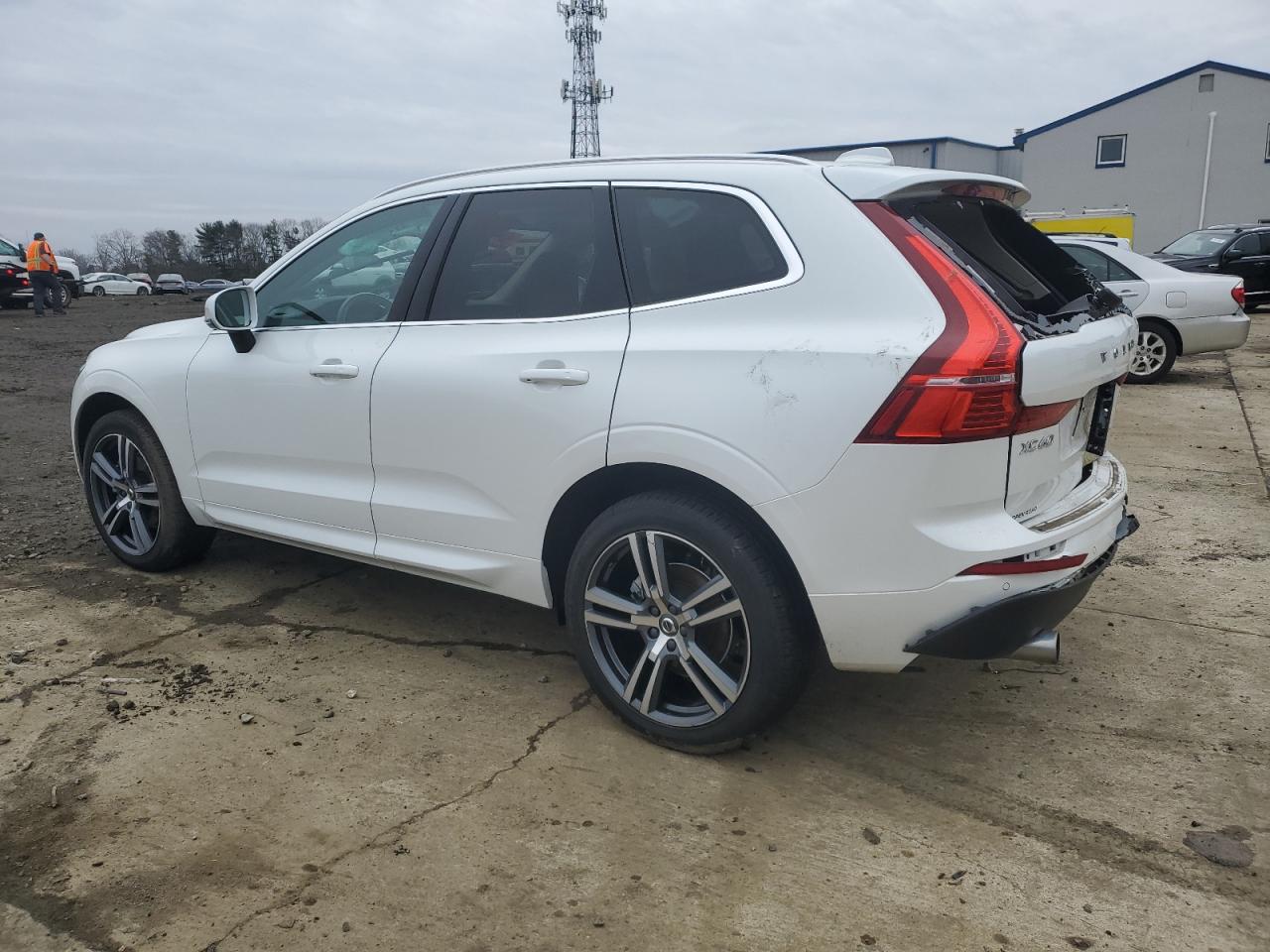 Photo 1 VIN: YV4102RK1M1685269 - VOLVO XC60 