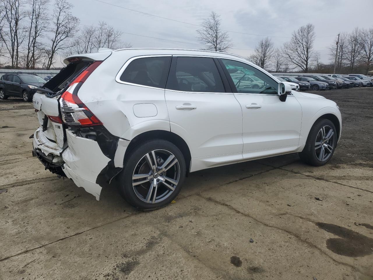 Photo 2 VIN: YV4102RK1M1685269 - VOLVO XC60 