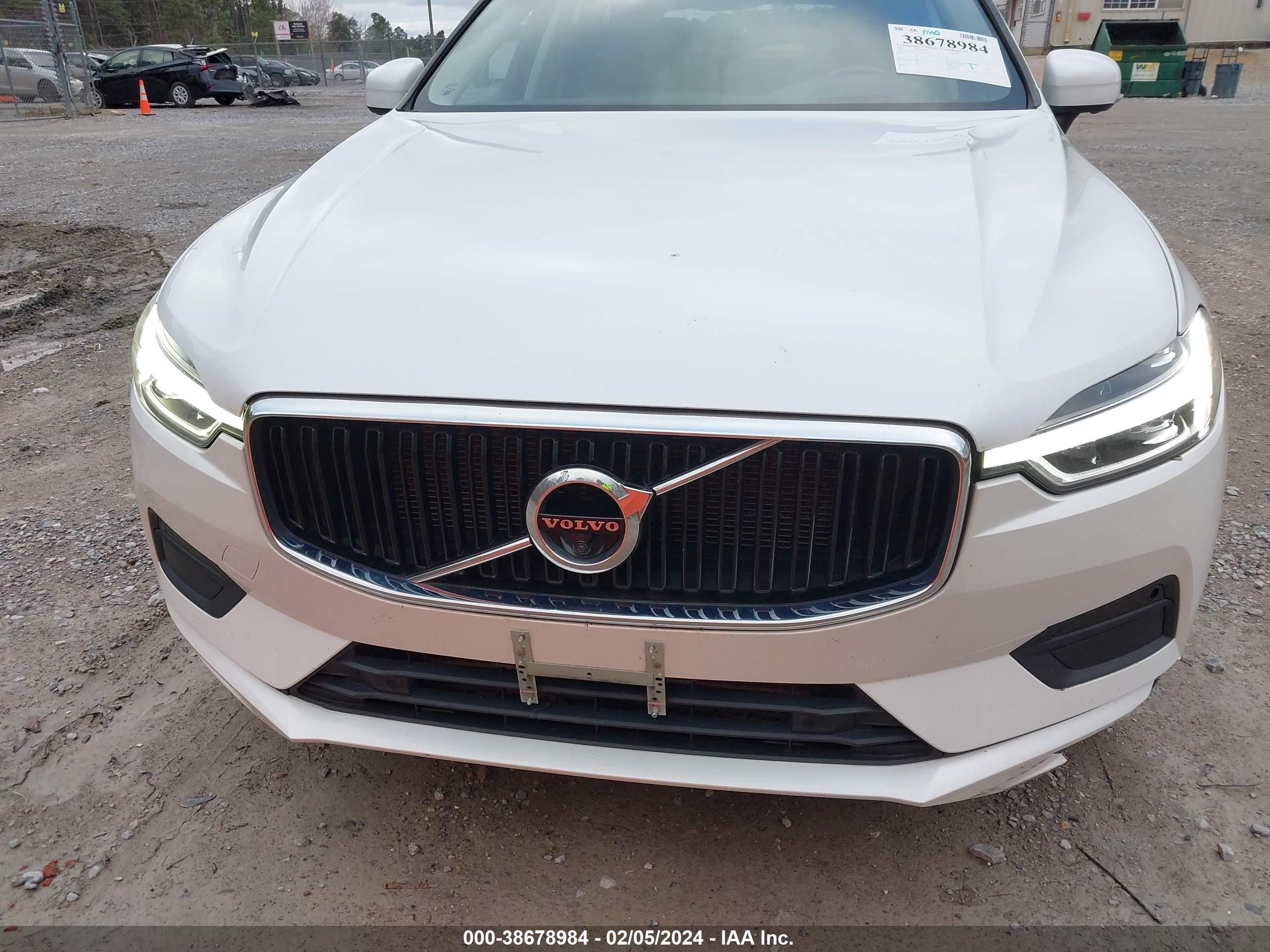 Photo 11 VIN: YV4102RK1M1737872 - VOLVO XC60 