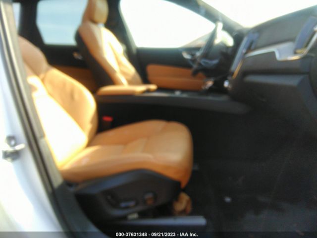 Photo 4 VIN: YV4102RK3L1599086 - VOLVO XC60 