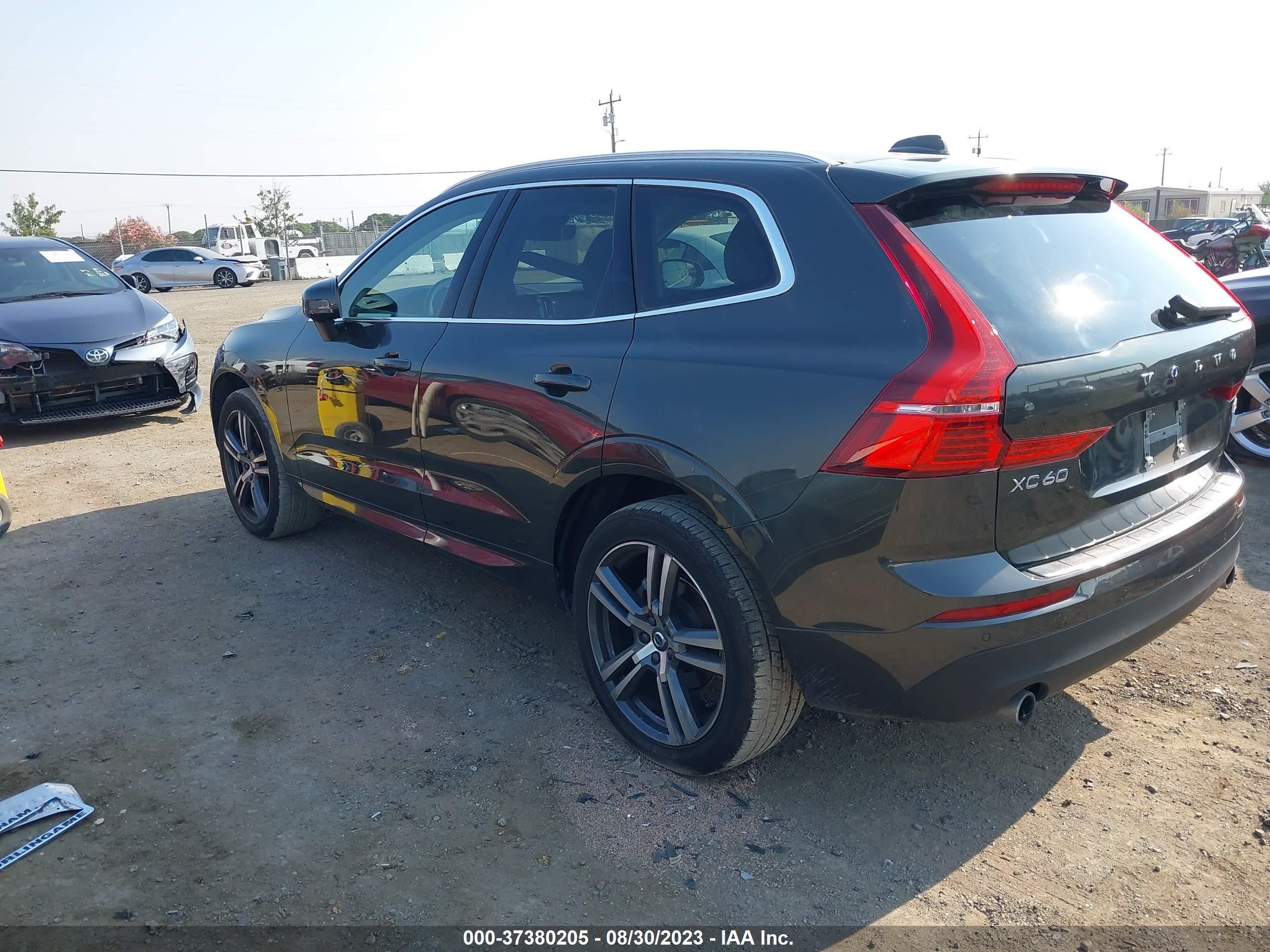 Photo 2 VIN: YV4102RK3M1722838 - VOLVO XC60 