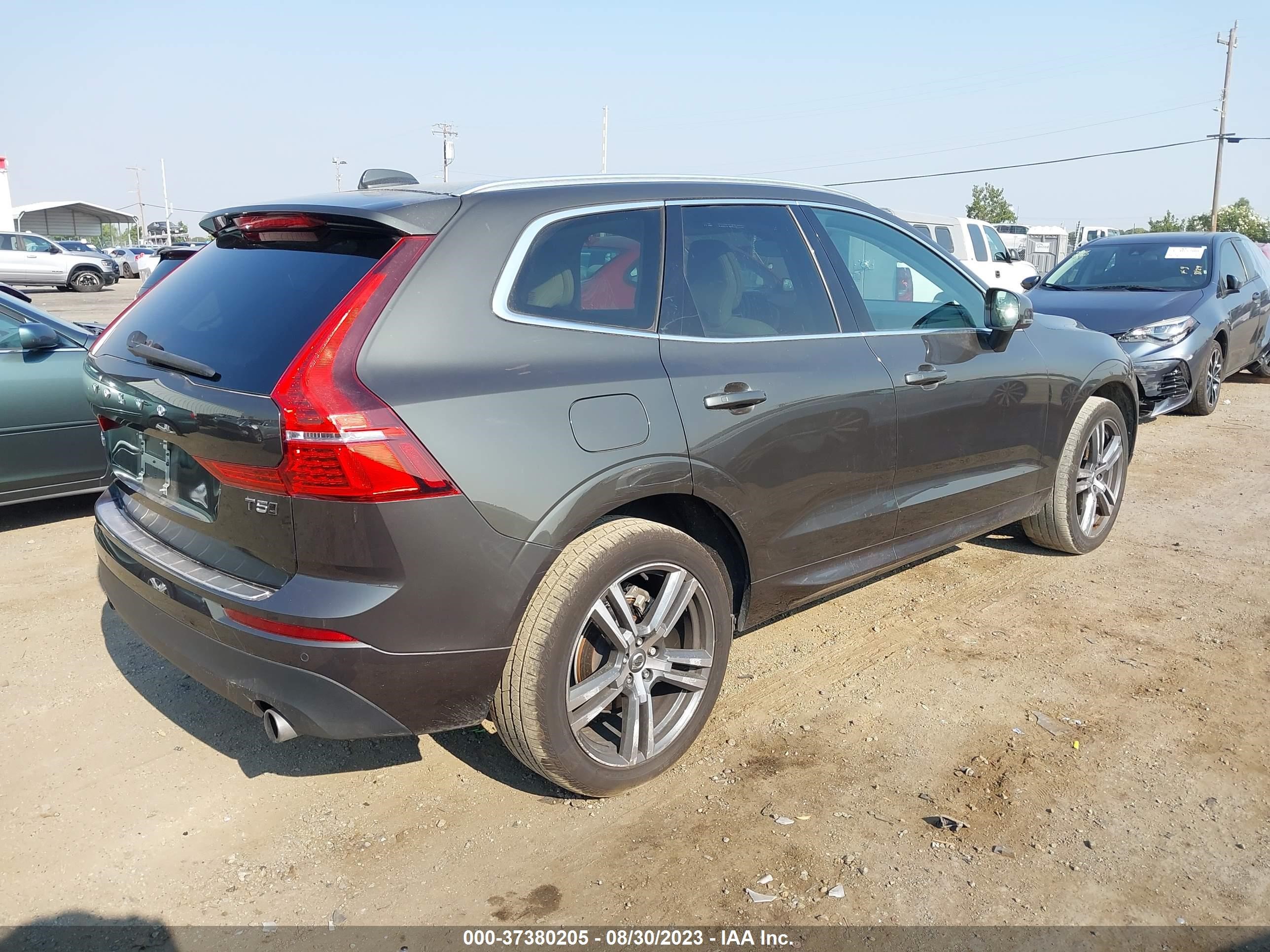 Photo 3 VIN: YV4102RK3M1722838 - VOLVO XC60 