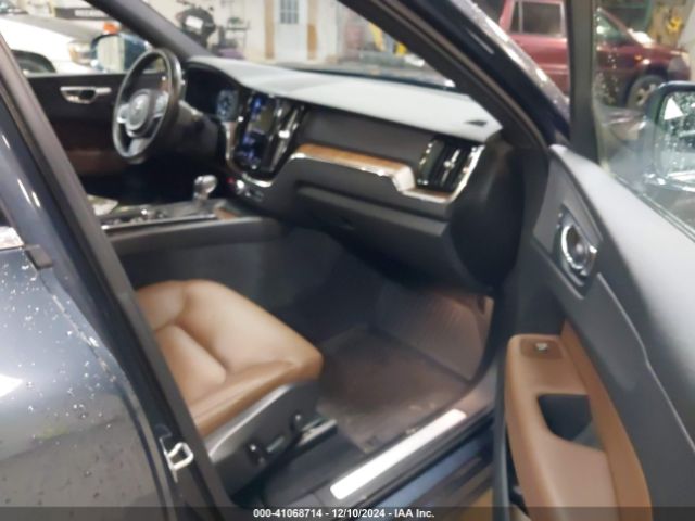 Photo 4 VIN: YV4102RK3M1765527 - VOLVO XC60 