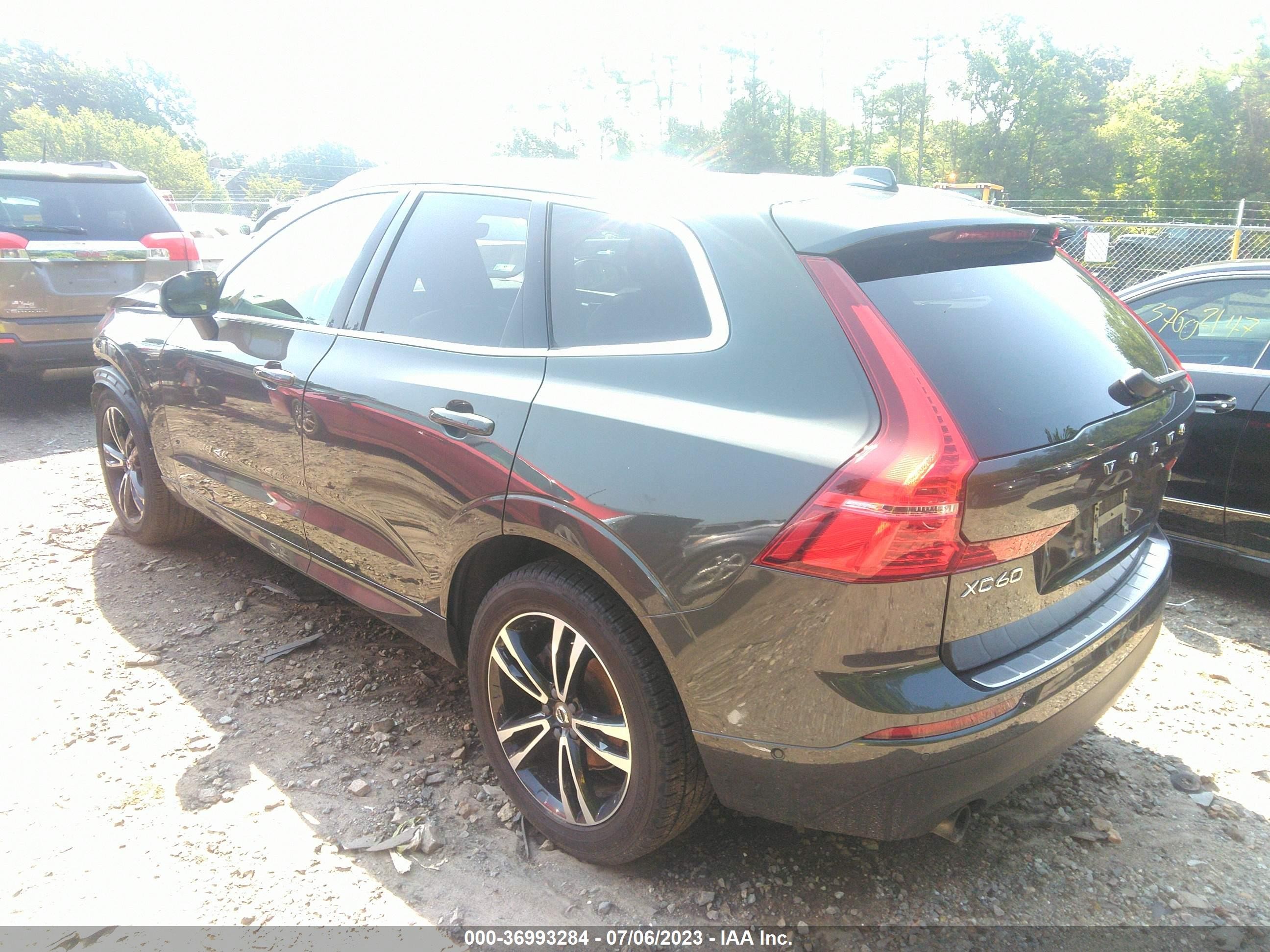 Photo 2 VIN: YV4102RK5J1080912 - VOLVO XC60 