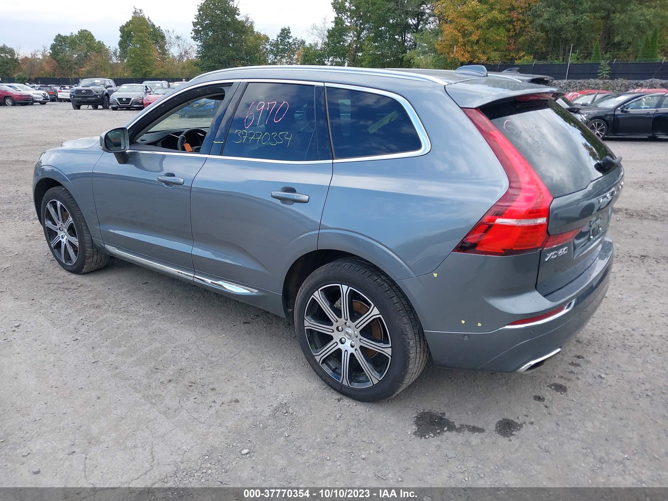 Photo 2 VIN: YV4102RL5M1869980 - VOLVO XC60 