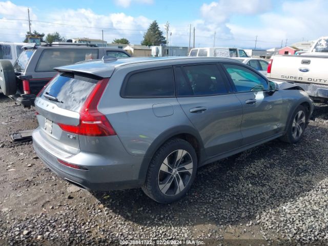 Photo 3 VIN: YV4102WK1L1031102 - VOLVO V60 CROSS COUNTRY 