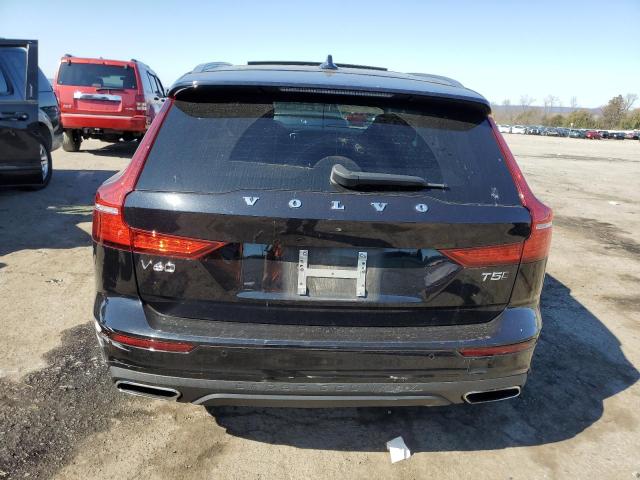 Photo 5 VIN: YV4102WK2L1031092 - VOLVO V60 CROSS 