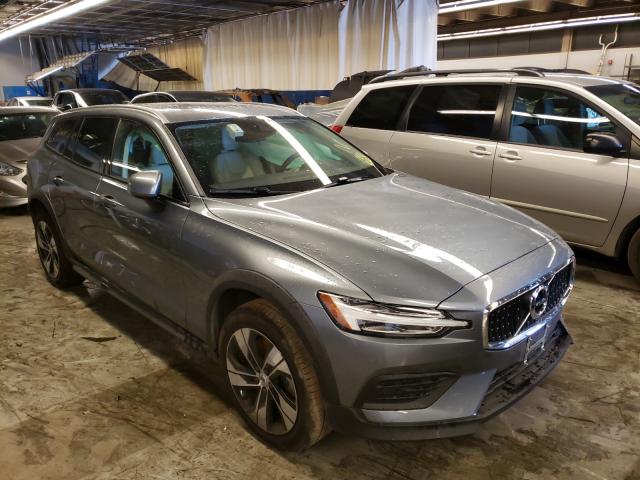 Photo 0 VIN: YV4102WK4L1041428 - VOLVO V60 CROSS 