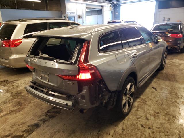 Photo 3 VIN: YV4102WK4L1041428 - VOLVO V60 CROSS 