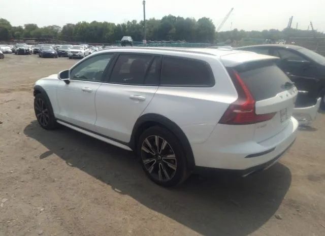 Photo 2 VIN: YV4102WK6L1040071 - VOLVO V60 CROSS COUNTRY 