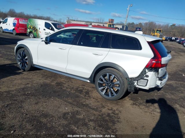 Photo 2 VIN: YV4102WK6L1042032 - VOLVO V60CC 