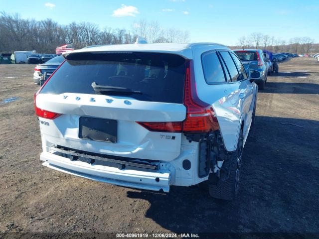 Photo 5 VIN: YV4102WK6L1042032 - VOLVO V60CC 