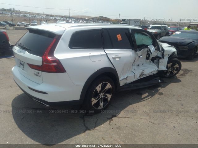 Photo 3 VIN: YV4102WK9L1040002 - VOLVO V60 CROSS COUNTRY 