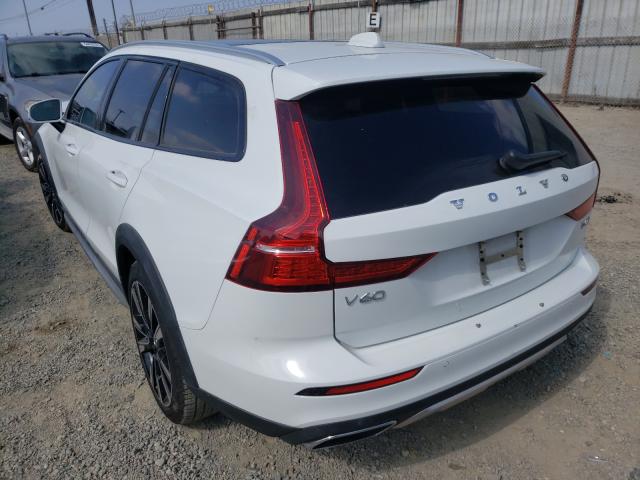 Photo 2 VIN: YV4102WK9M1069677 - VOLVO V60 CROSS 