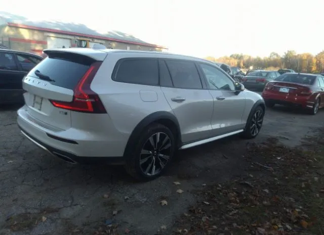 Photo 3 VIN: YV4102WKXL1045709 - VOLVO V60 CROSS COUNTRY 