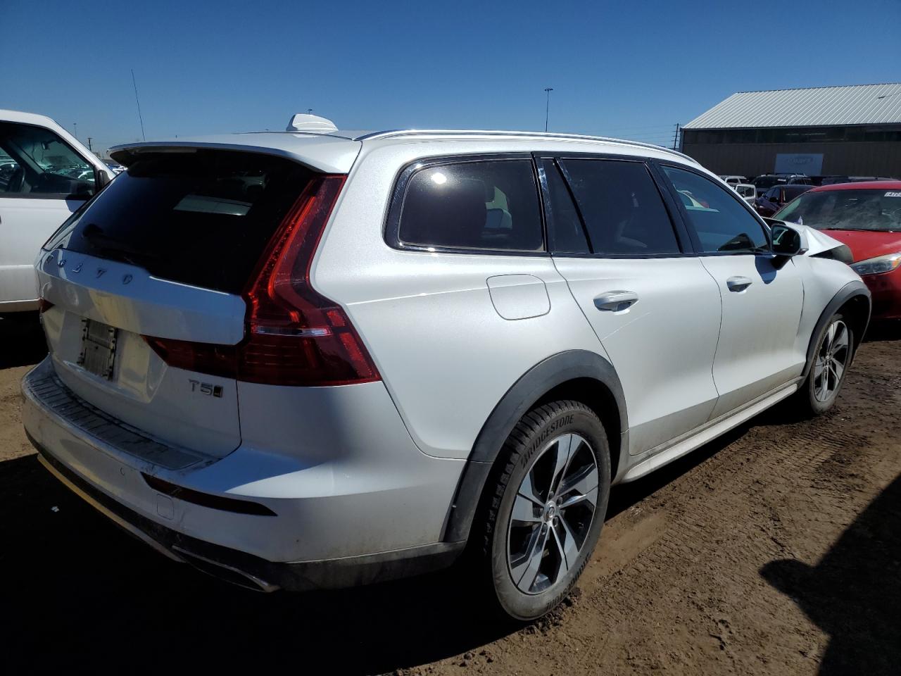 Photo 2 VIN: YV4102WKXM1069073 - VOLVO V60 