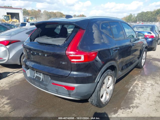 Photo 3 VIN: YV4162UK3M2487664 - VOLVO XC40 