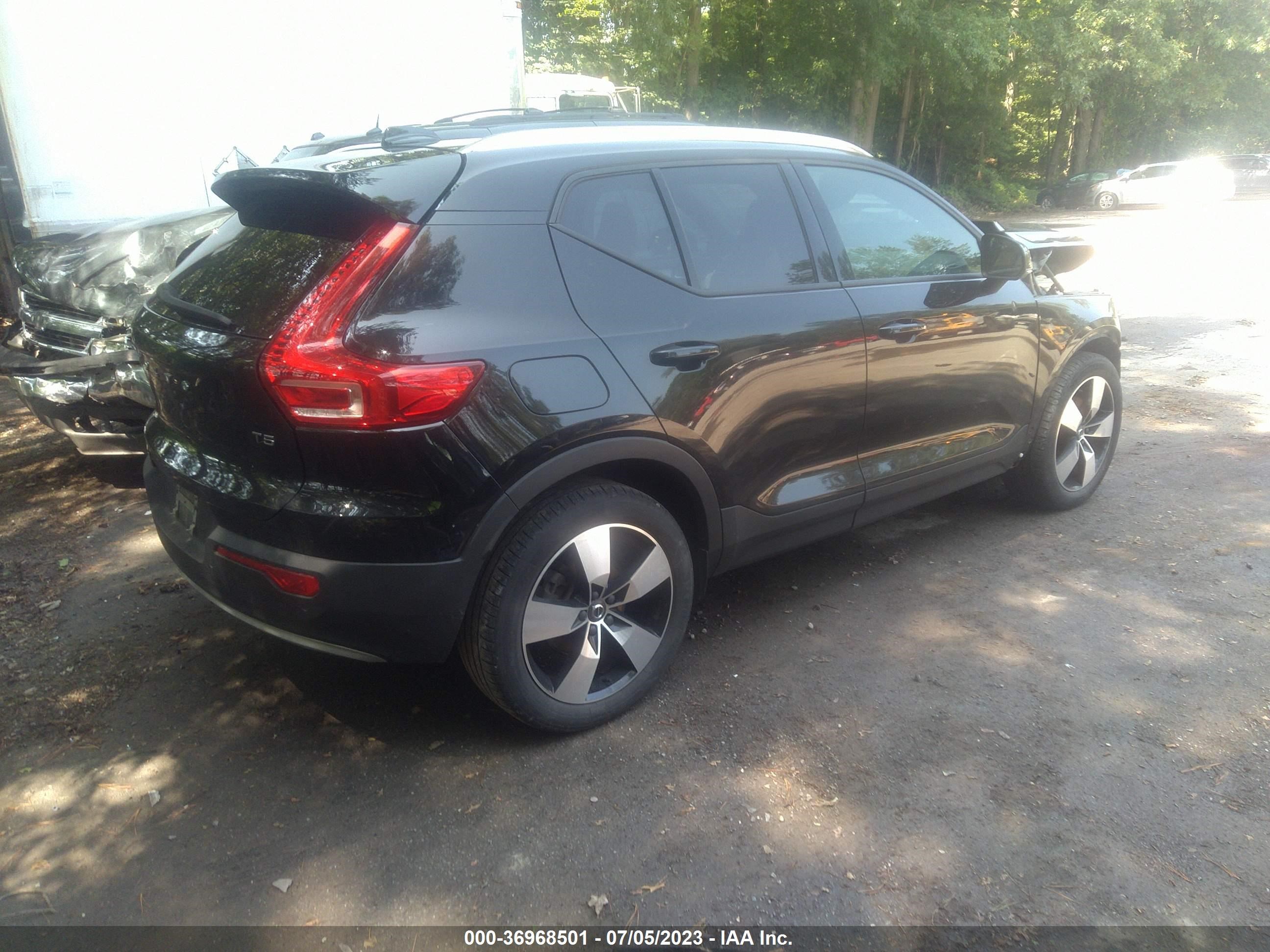 Photo 3 VIN: YV4162UK4L2289996 - VOLVO XC40 