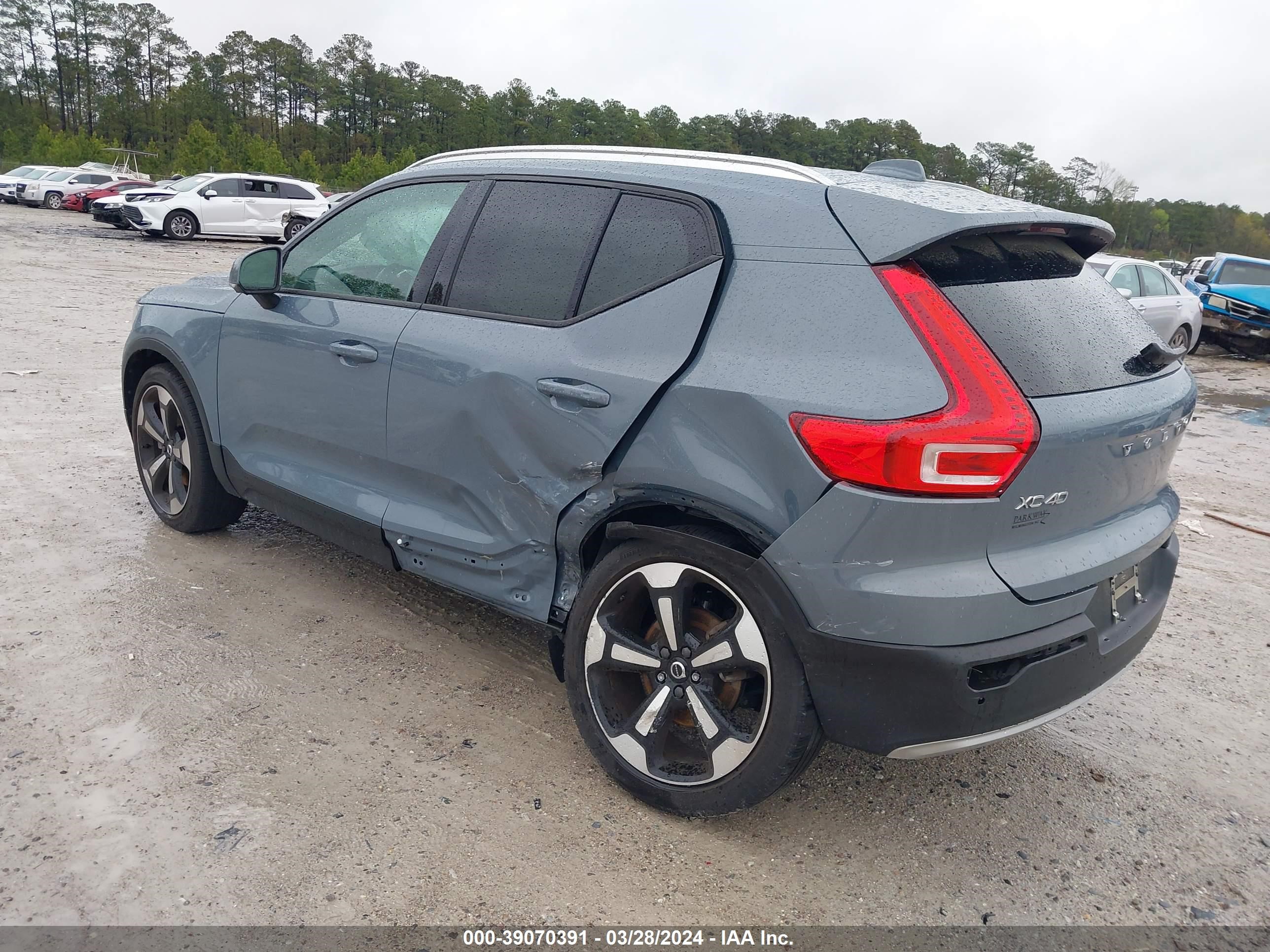 Photo 2 VIN: YV4162UK6L2187874 - VOLVO XC40 