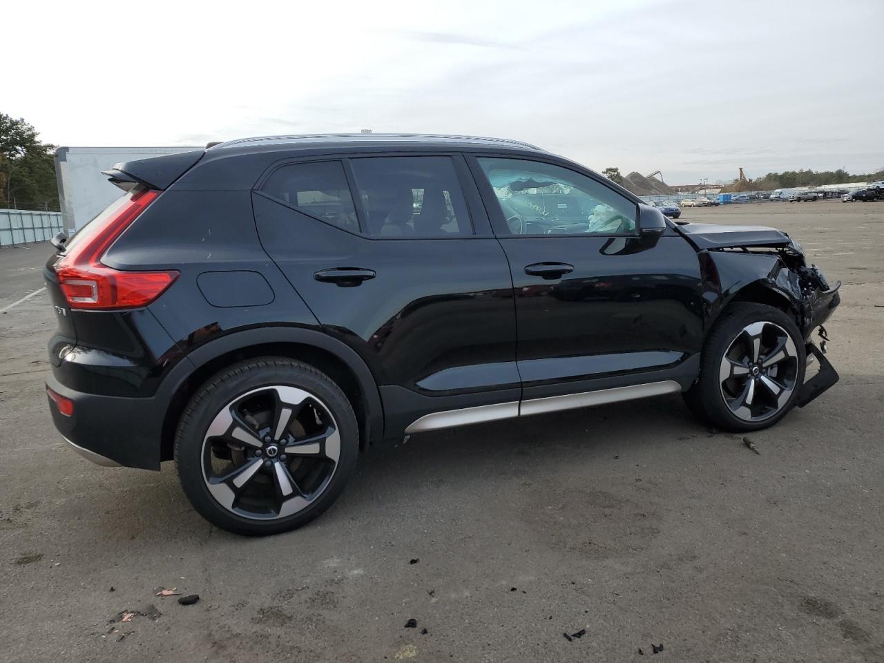 Photo 2 VIN: YV4162UKXN2772198 - VOLVO XC40 