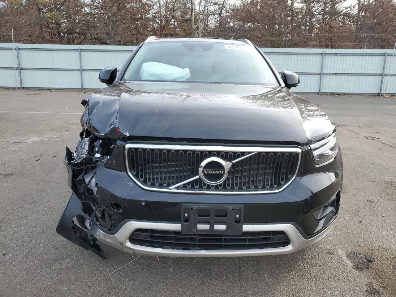 Photo 4 VIN: YV4162UKXN2772198 - VOLVO XC40 