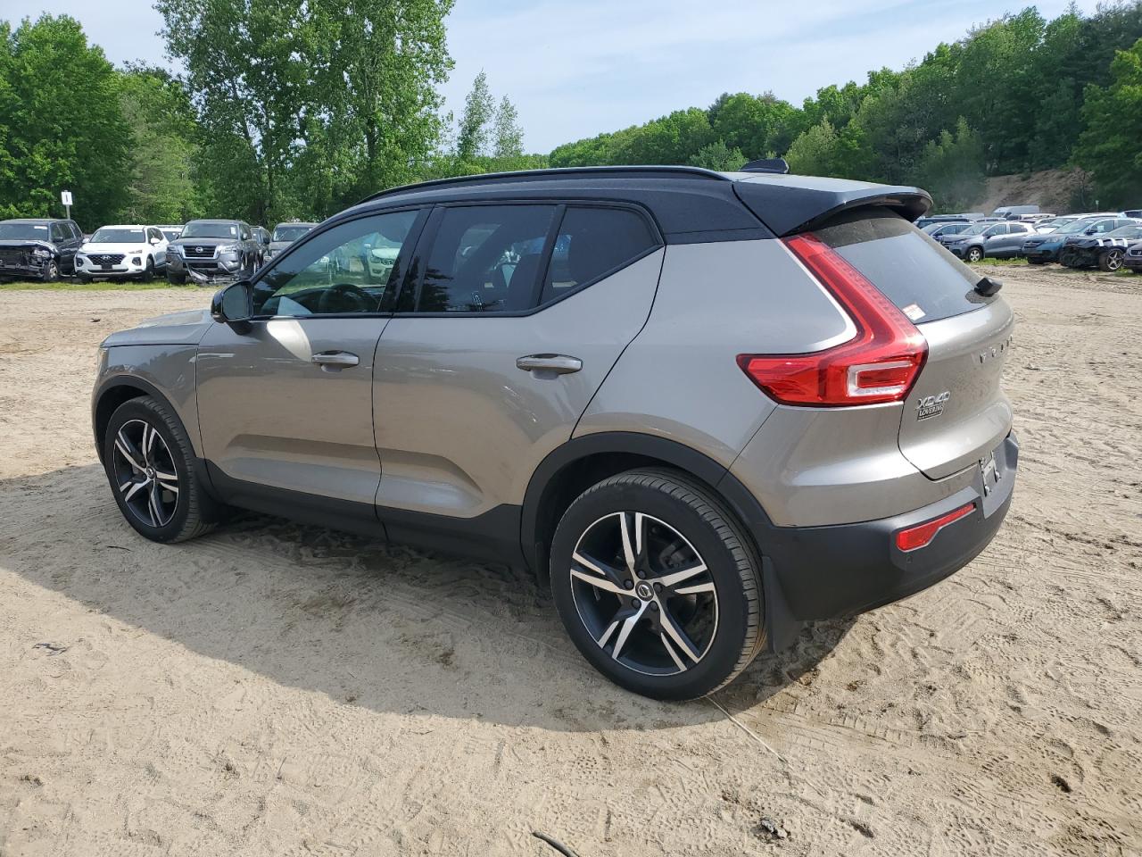 Photo 1 VIN: YV4162UM0N2669082 - VOLVO XC40 