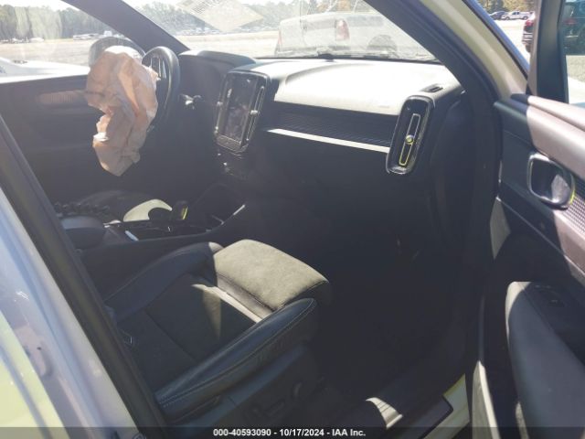 Photo 4 VIN: YV4162UM3L2242489 - VOLVO XC40 