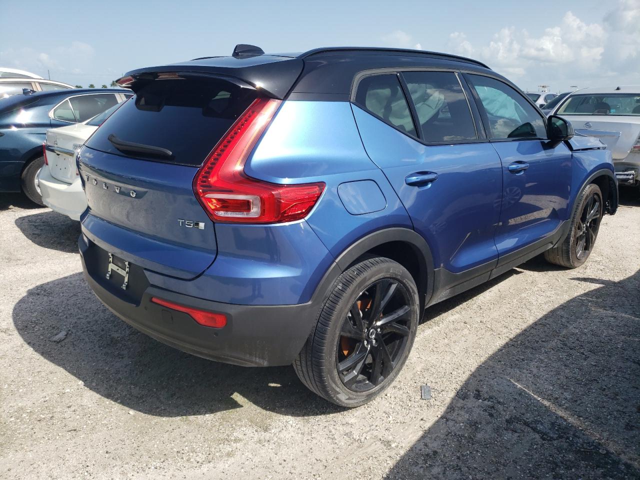 Photo 2 VIN: YV4162UM8M2430720 - VOLVO XC40 