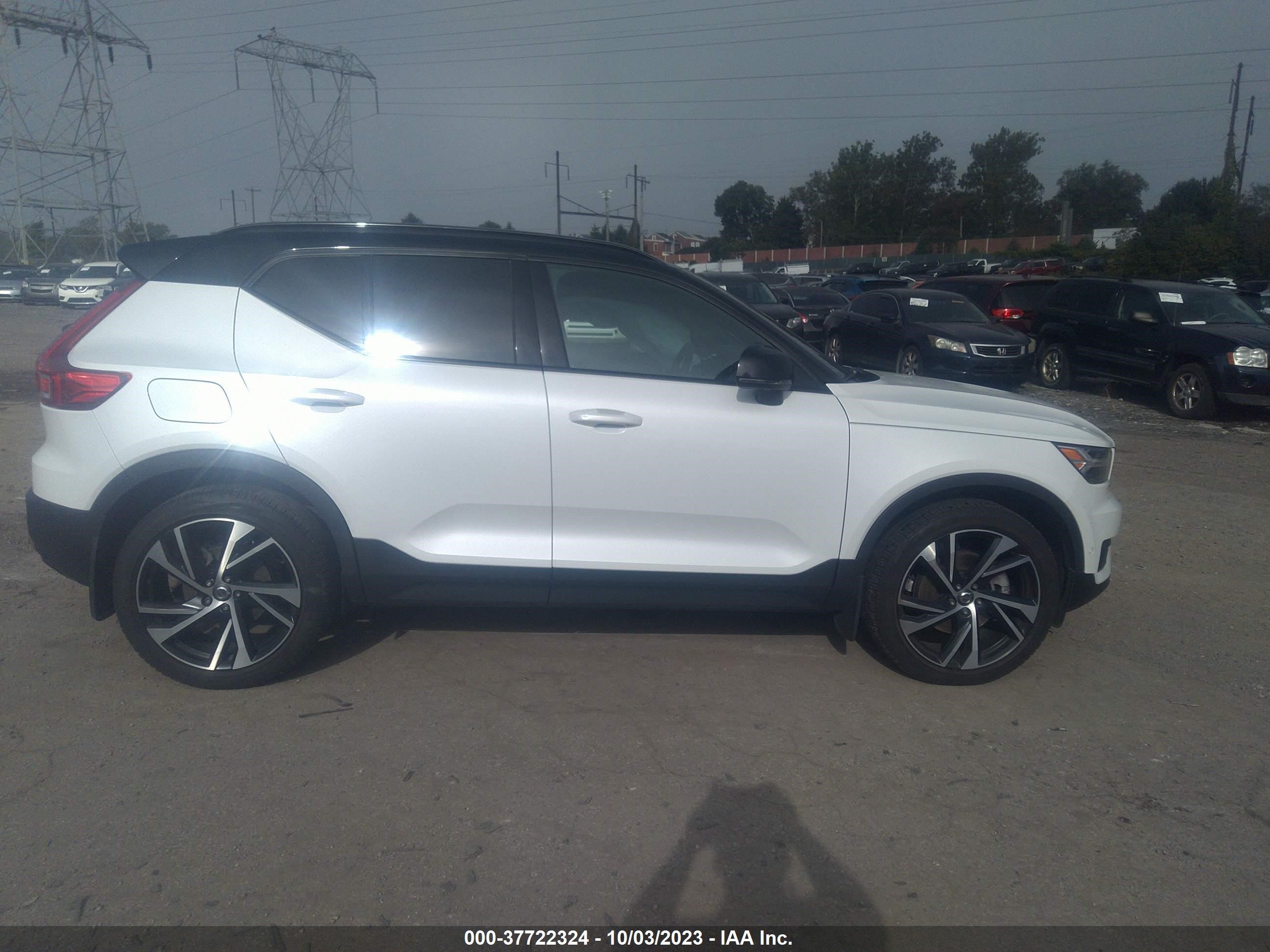 Photo 12 VIN: YV4162UM9M2401968 - VOLVO XC40 