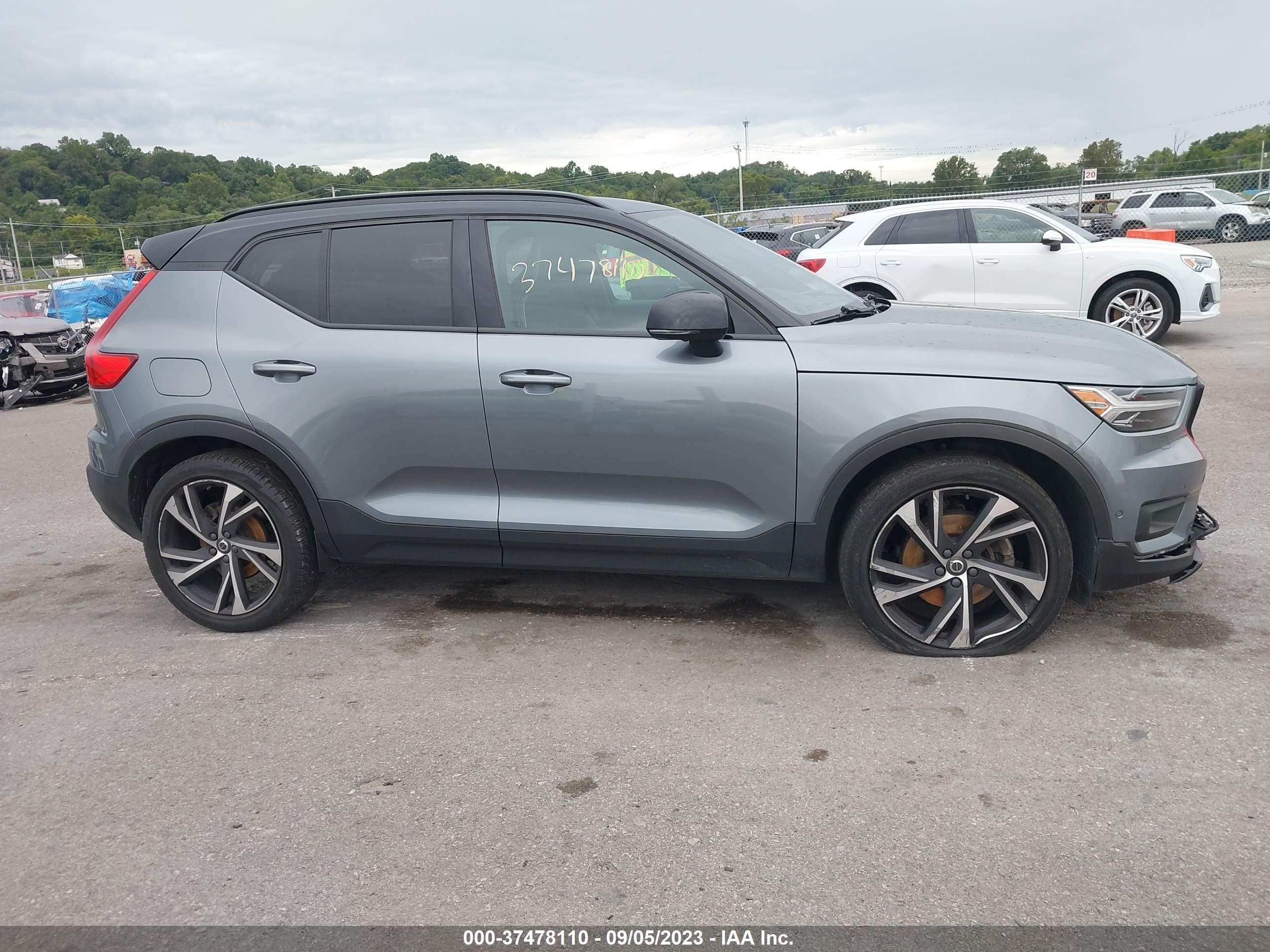 Photo 12 VIN: YV4162XZ9K2010050 - VOLVO XC40 