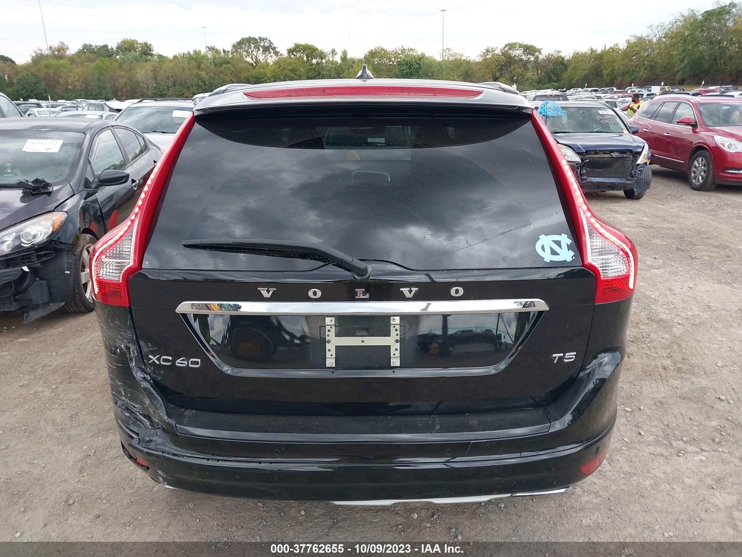 Photo 15 VIN: YV440MDK1G2868380 - VOLVO XC60 