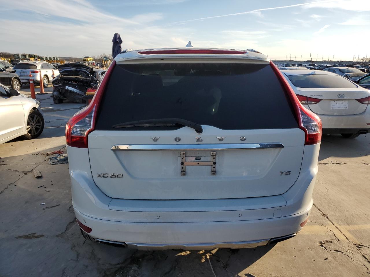 Photo 5 VIN: YV440MDK7F2709393 - VOLVO XC60 