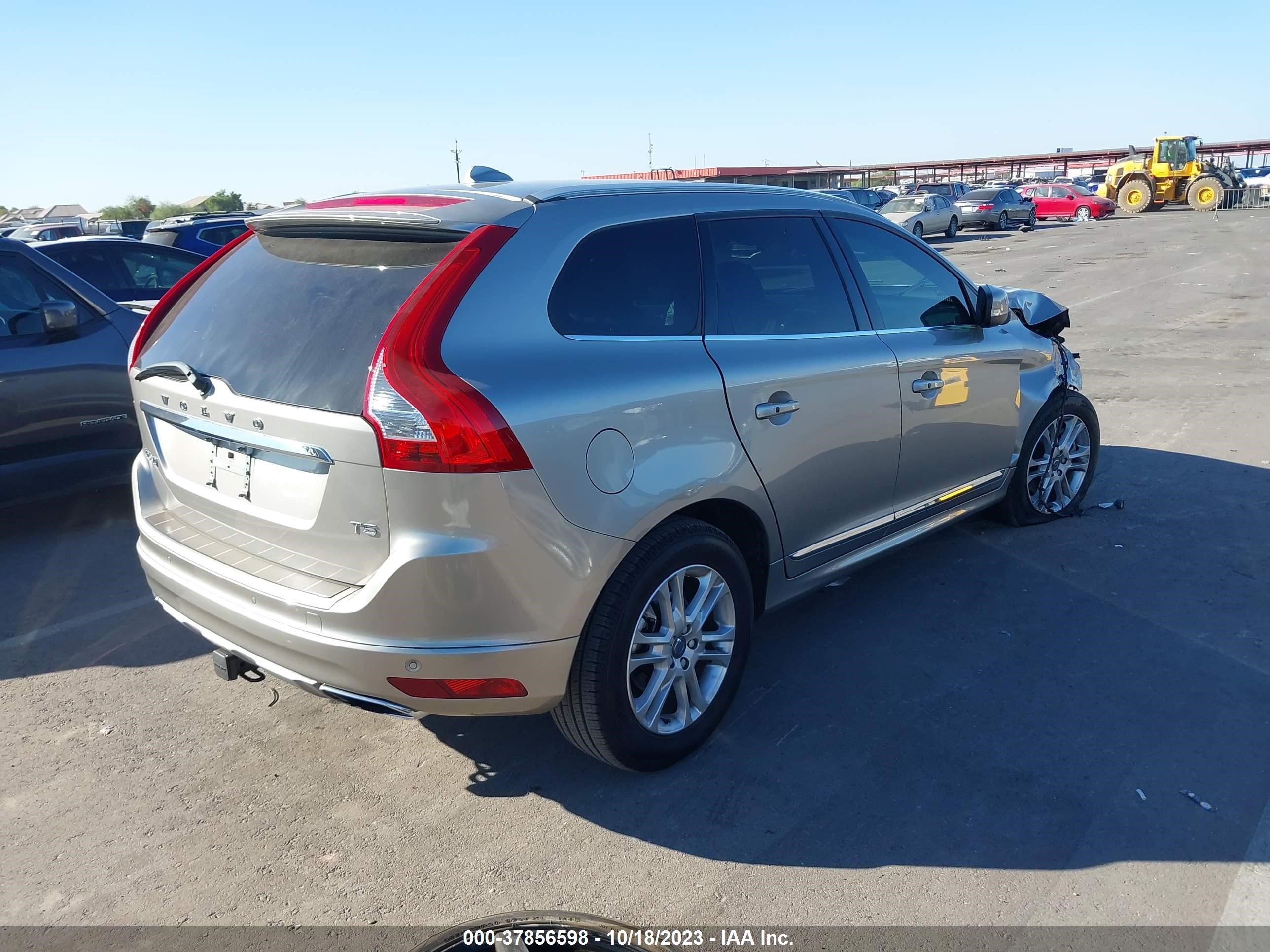 Photo 3 VIN: YV440MDM5G2822715 - VOLVO XC60 