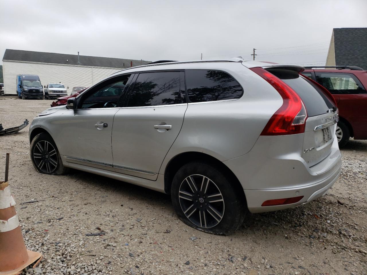 Photo 1 VIN: YV440MDR7H2101227 - VOLVO XC60 