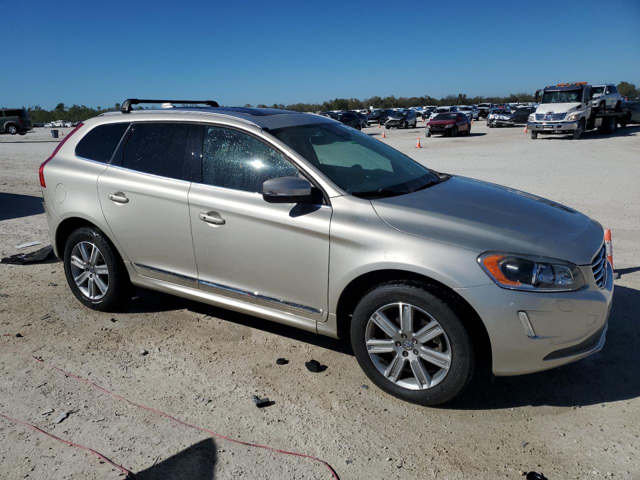 Photo 3 VIN: YV440MDUXH2037852 - VOLVO XC60 