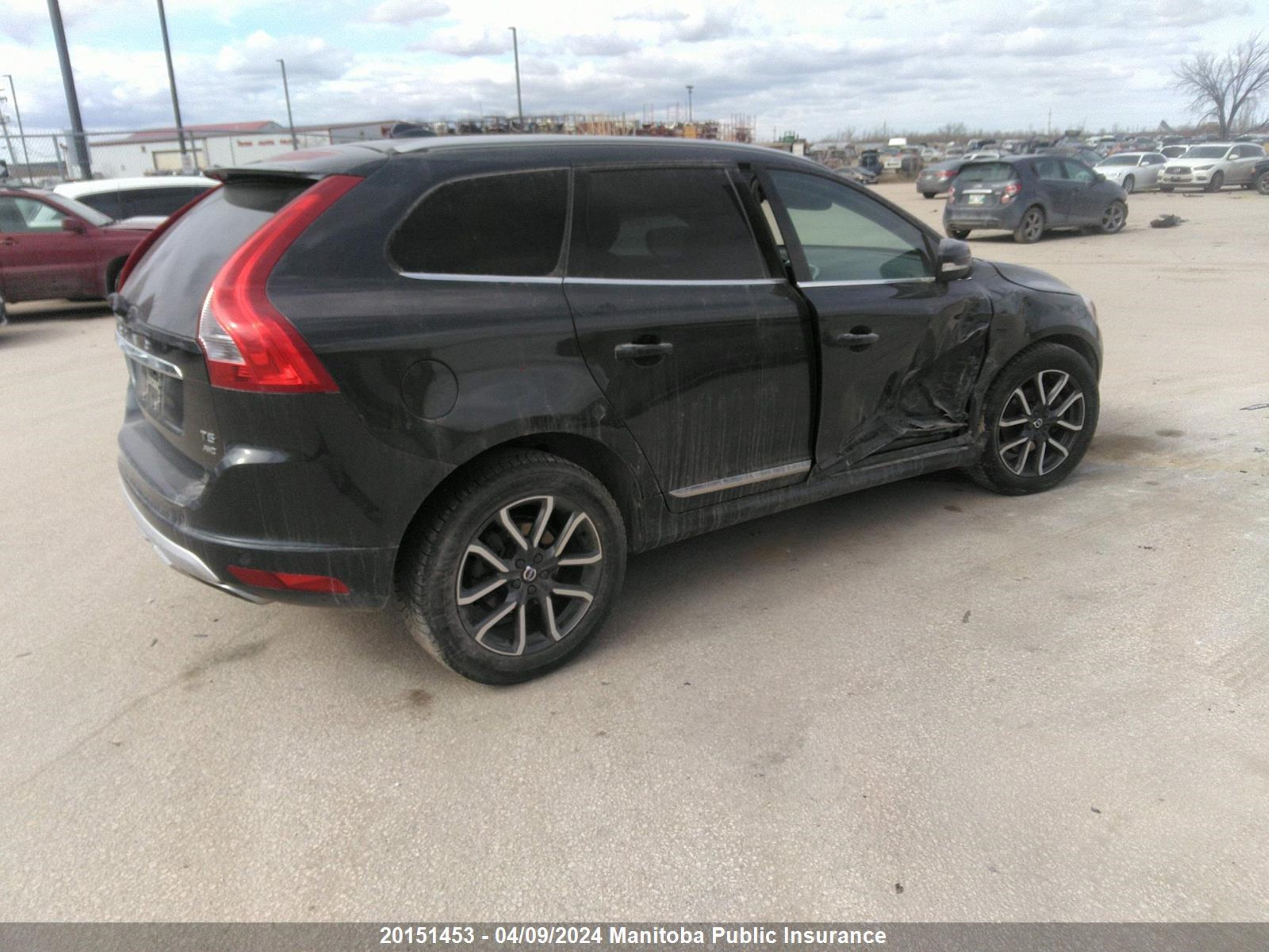 Photo 3 VIN: YV440MRKXH2229098 - VOLVO XC60 