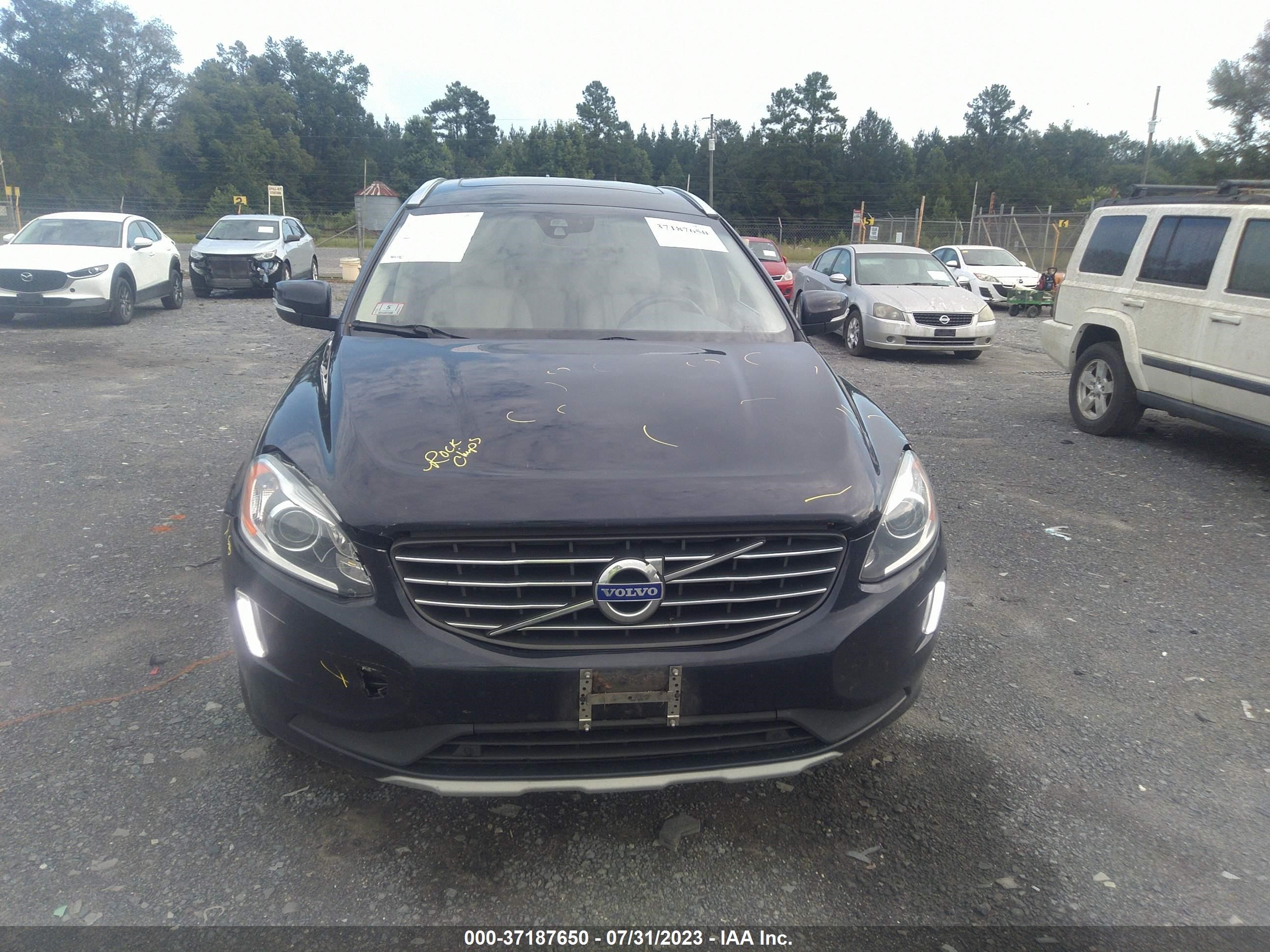 Photo 11 VIN: YV440MRU6H2131171 - VOLVO XC60 