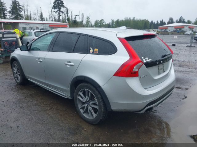 Photo 2 VIN: YV440MWK0J2052068 - VOLVO V60 CROSS COUNTRY 