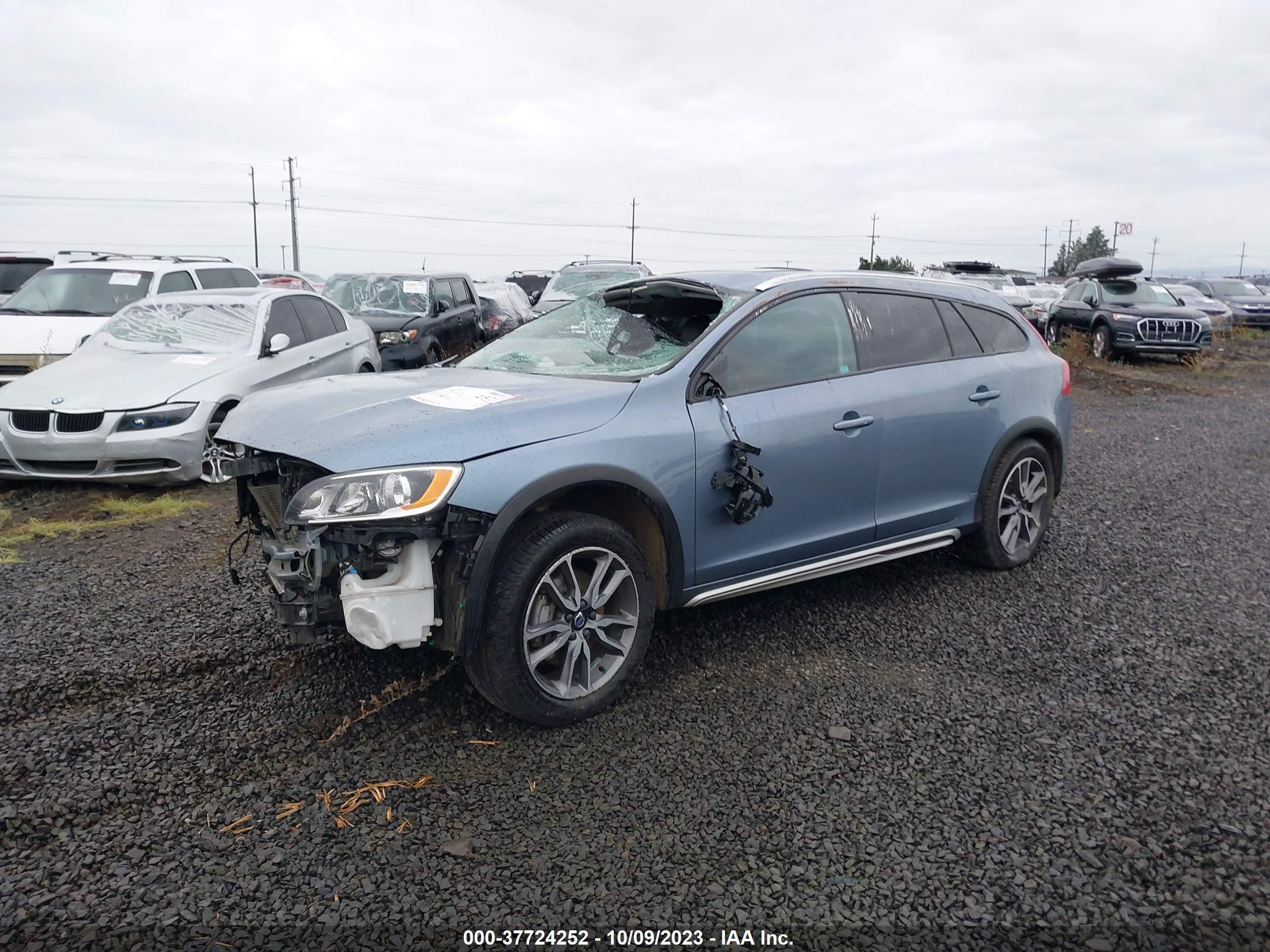 Photo 1 VIN: YV440MWK1J2046070 - VOLVO V60 CROSS COUNTRY 