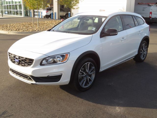 Photo 2 VIN: YV440MWK1J2053830 - VOLVO V60 CROSS COUNTRY 