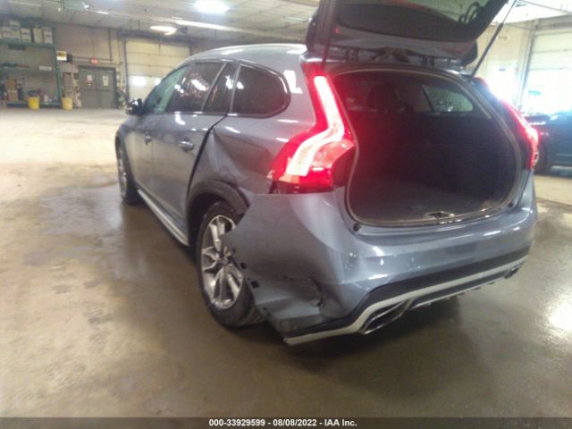 Photo 2 VIN: YV440MWK4J2049500 - VOLVO V60 CROSS COUNTRY 